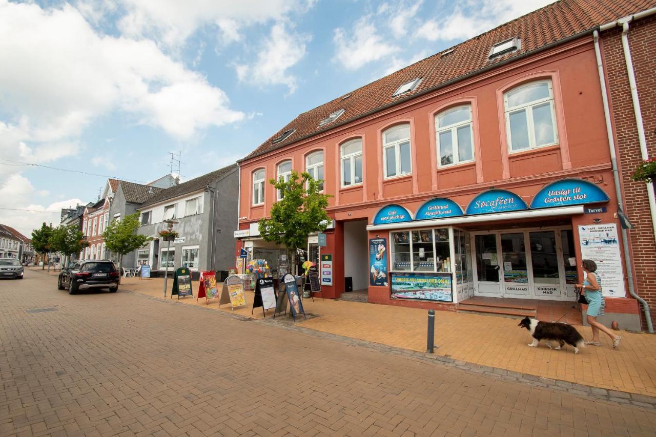 Hotel Det Gamle Radhus Gråsten Exterior foto